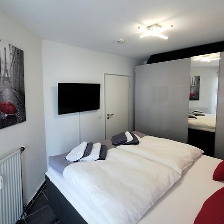 Komfortable 2-Zimmer-Ferienwohnung Am Kurpark 巴特克罗伊茨纳赫 外观 照片