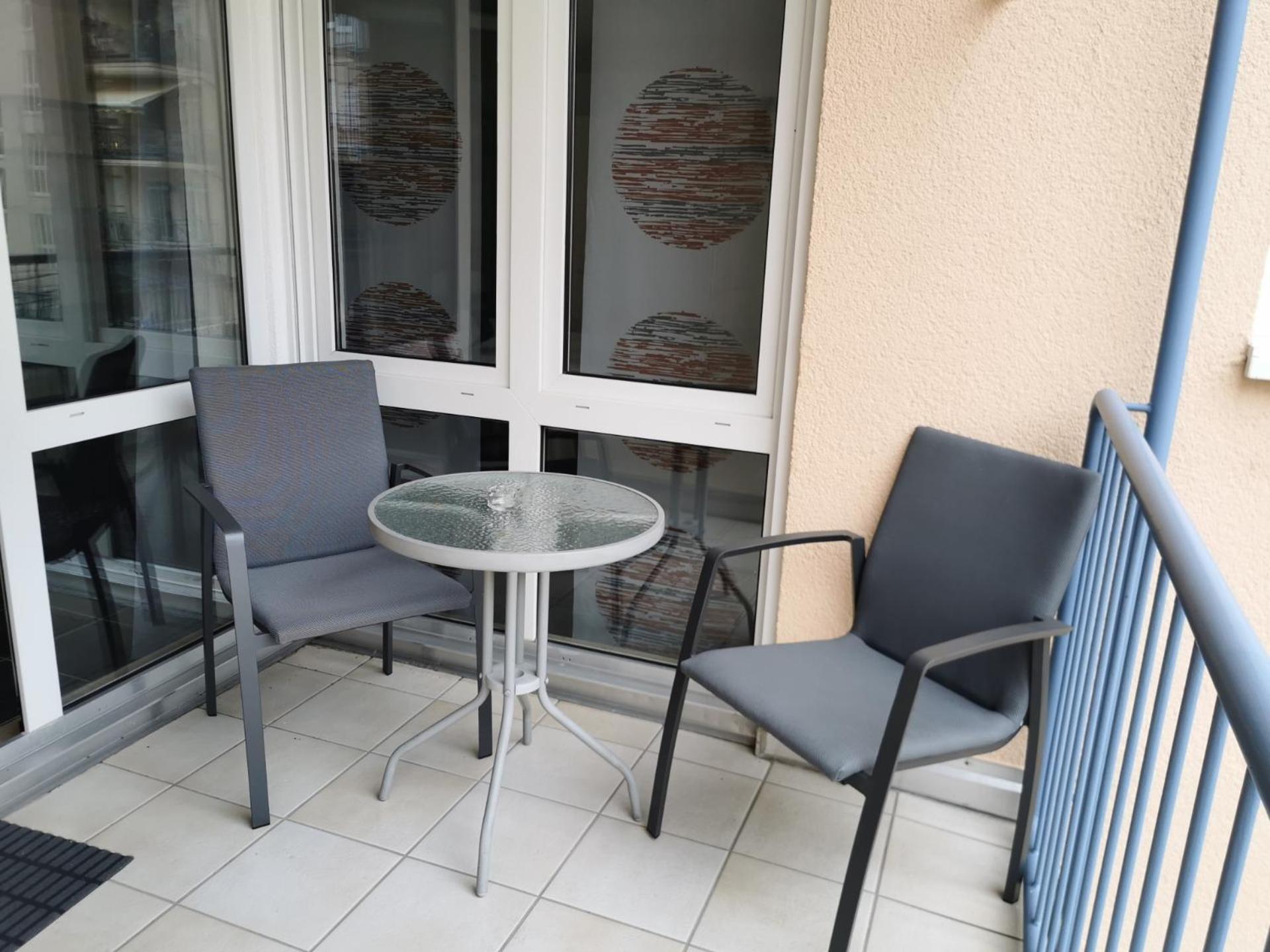 Komfortable 2-Zimmer-Ferienwohnung Am Kurpark 巴特克罗伊茨纳赫 外观 照片